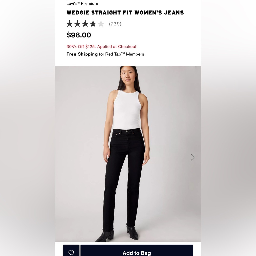Levis wedgie size 24